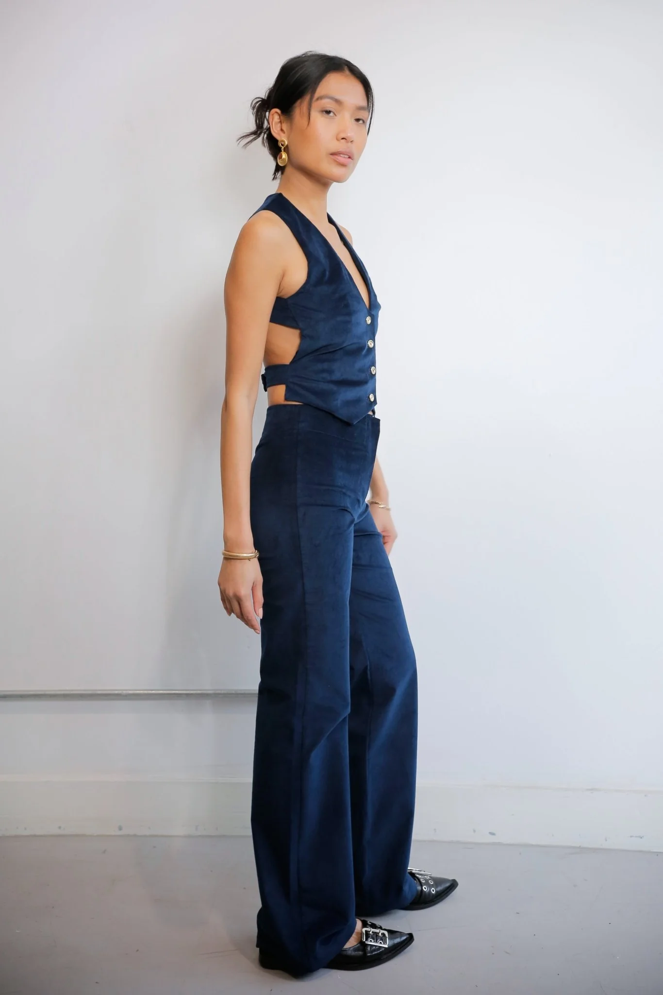 Navy Velvet Suit - Image 8