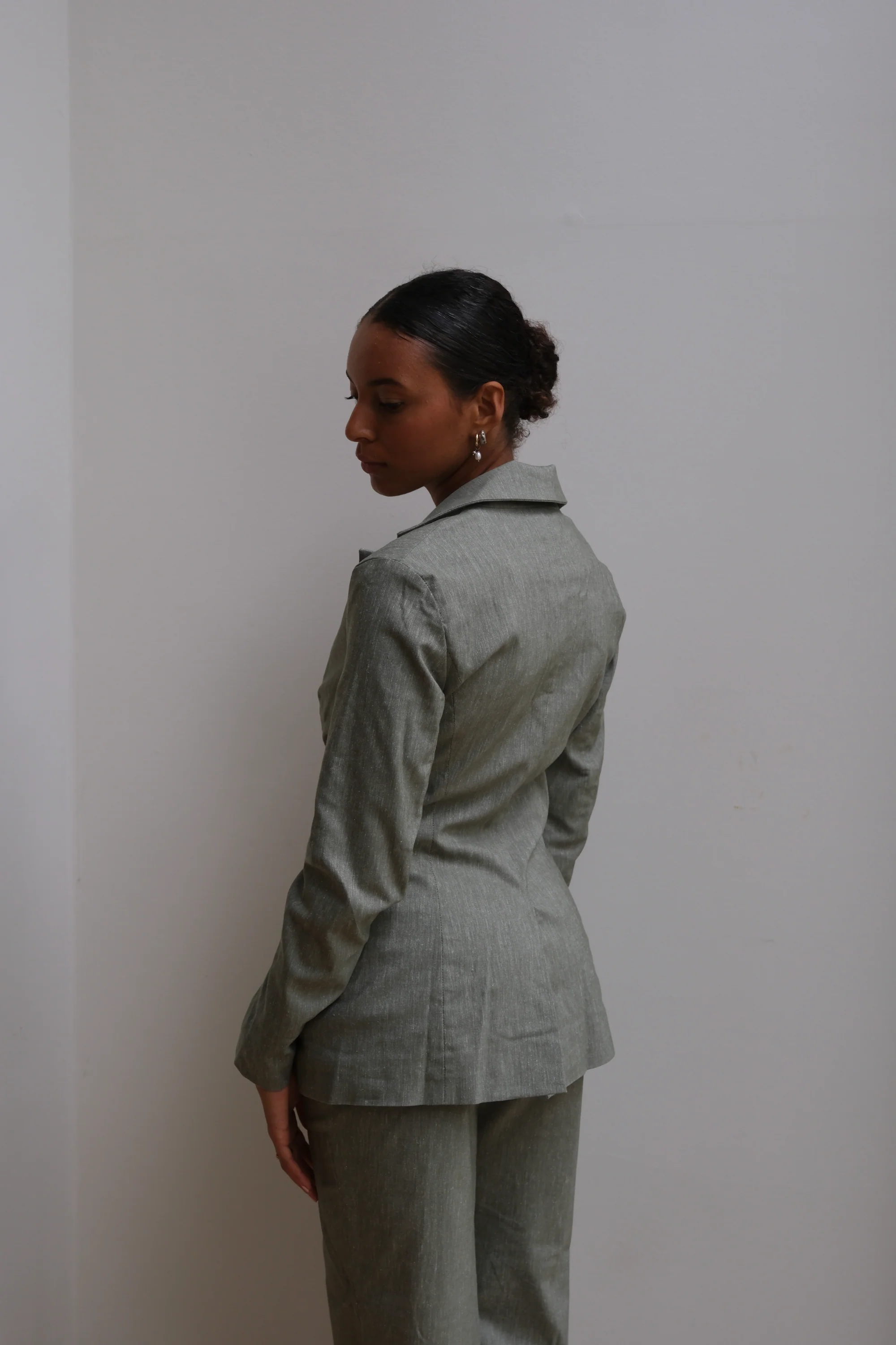 Sage Linen Suit - Image 6